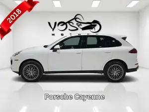 2018 Porsche Cayenne Base / Platinum Edition