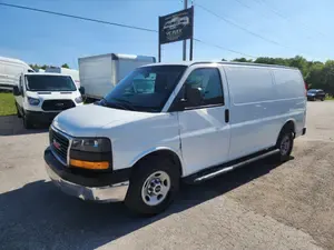 2017 GMC Savana G2500 - 4.8L V8 - Power Options/Cruise